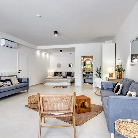 Design M بيت للعطل بولا